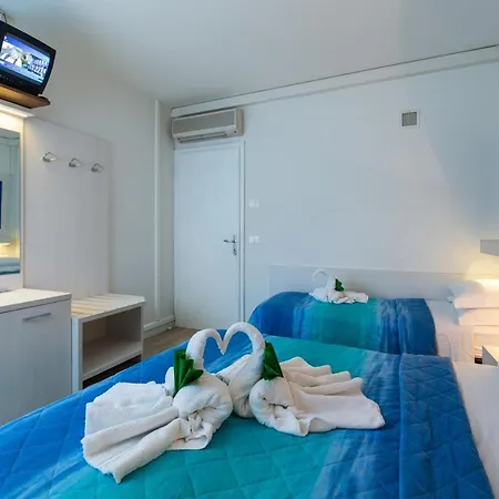 Lucilla ליגננו סביאדורו