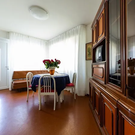 Lucilla * ליגננו סביאדורו