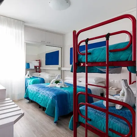 Lucilla Apartment *