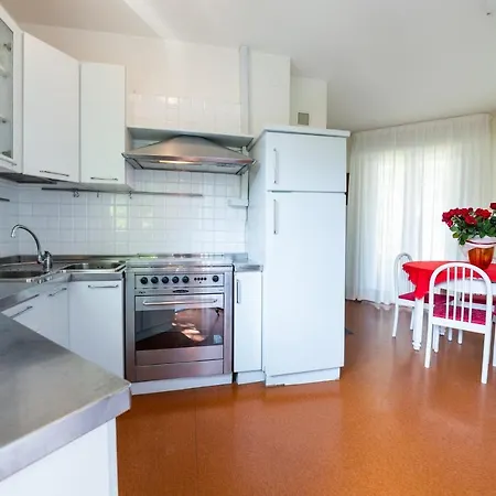 Apartment Lucilla *