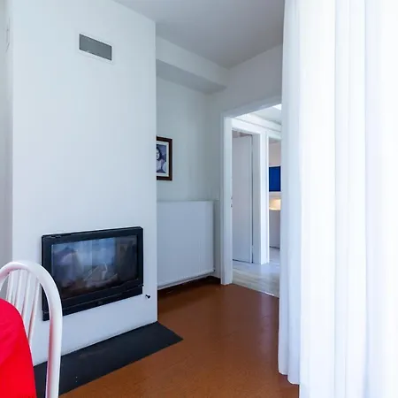 Lucilla Apartment
